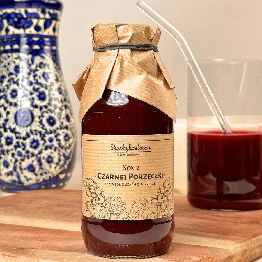 blackcurrant juice skarby roztocza front square product