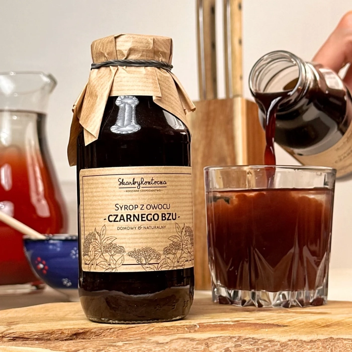 syrop-z-owocu-czarnego-bzu-skarby-roztocza-produktowe-kwadrat.webp