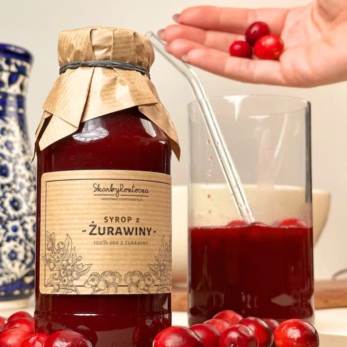 treasures of roztocze cranberry syrup front product square180