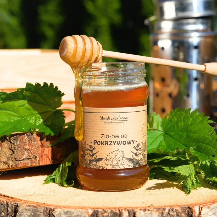 skarby-roztocza-ziolomiod_pokrzywowy-4.webp